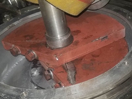 WFM系列超微粉碎振动磨(图1)